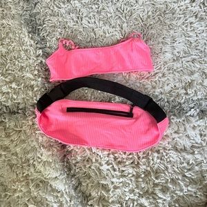 Pink triangl Pica top